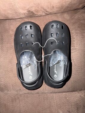 Women Black Slip-On Clog Shoes